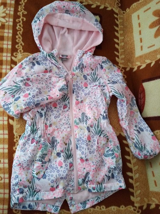 Куртка Mango, шапка. Кашемірове пальто.