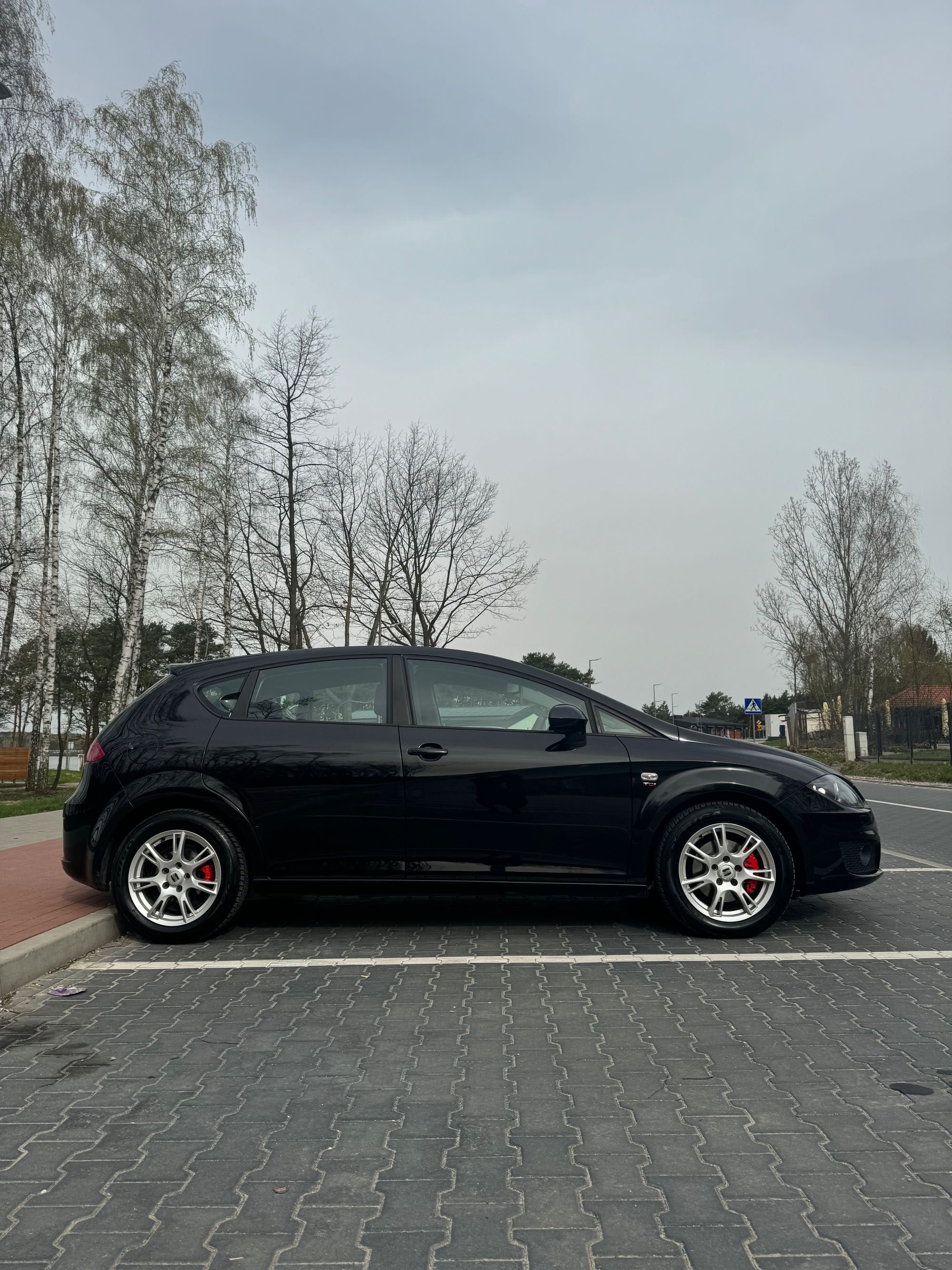 SEAT LEON 2 2012rok. 2.0 tdi 140 km