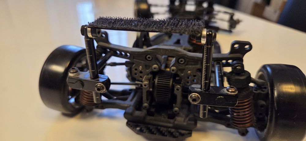 Yokomo YD2-S drift RC + serwo gratis