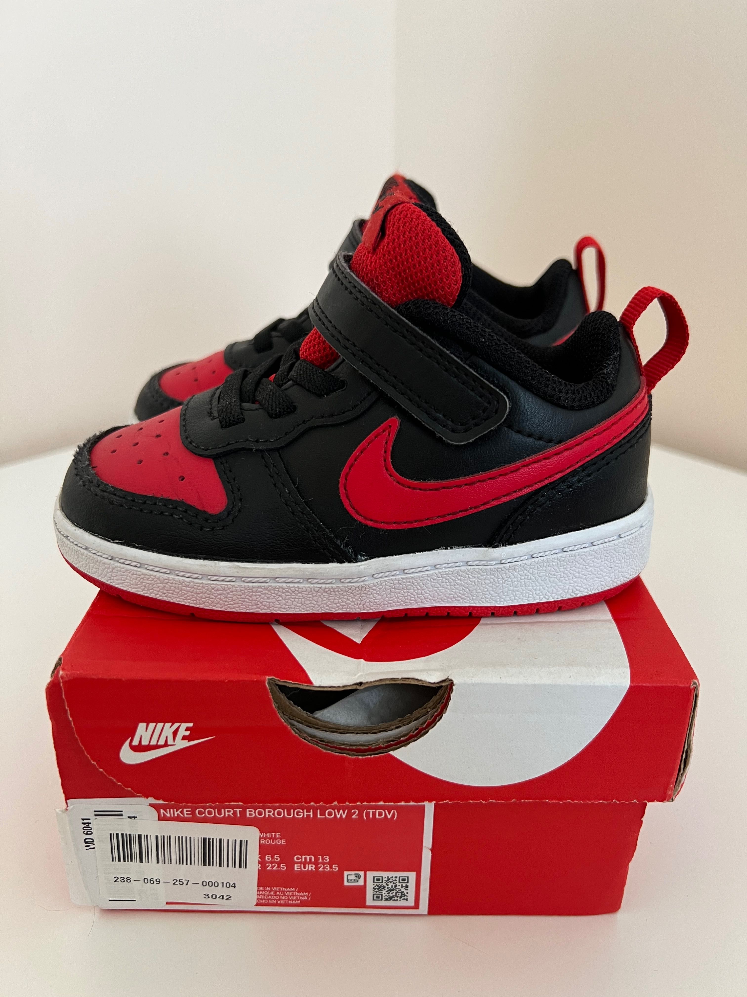 Дитячі кросівки Nike Court Boro (23,5 розмір - 14,7 см)