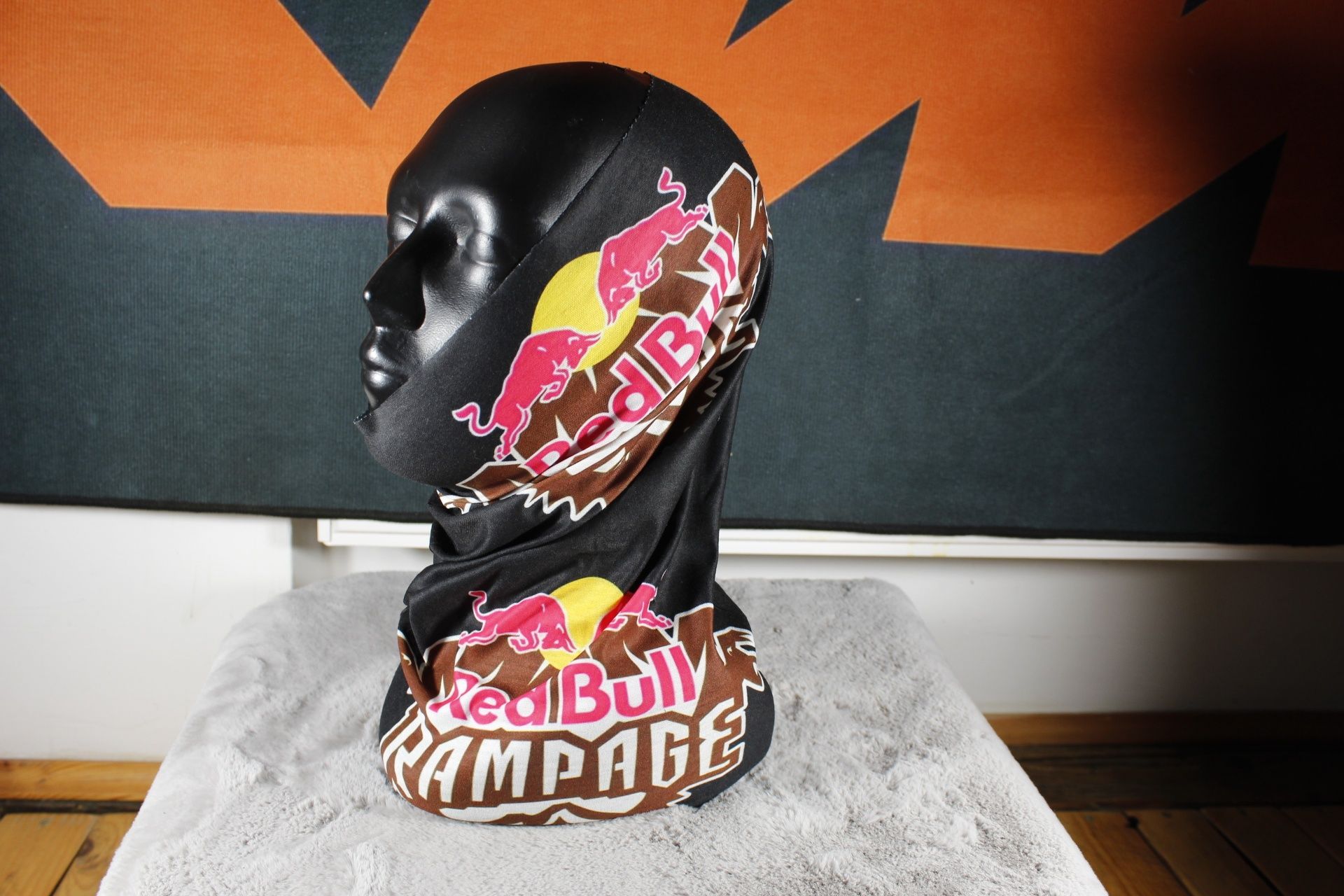 Nowa chusta wielofunkcyjna buff Redbull Rampage Limited,, komin