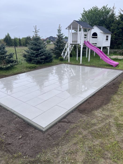 Kosttka brukowa Brukarstwo Usługi brukarskie Układanie kostki brukowej