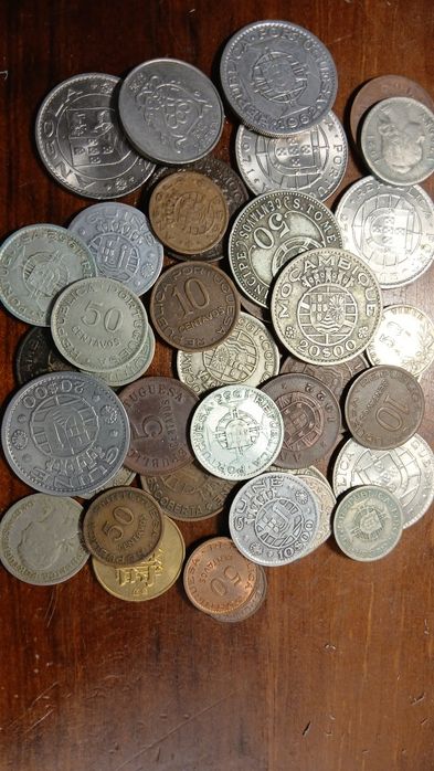 Moedas das ex-colonias antigas