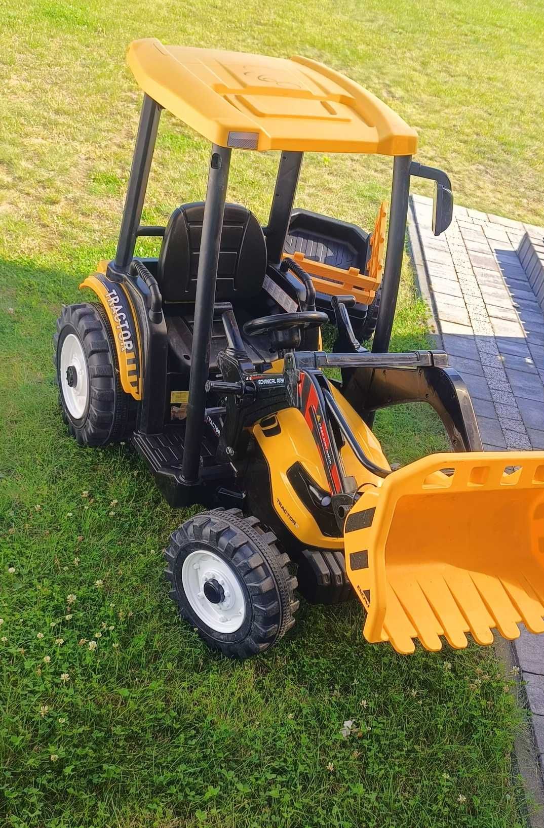 Traktor elektryczny dla dzieci z łyżką i przyczepą
