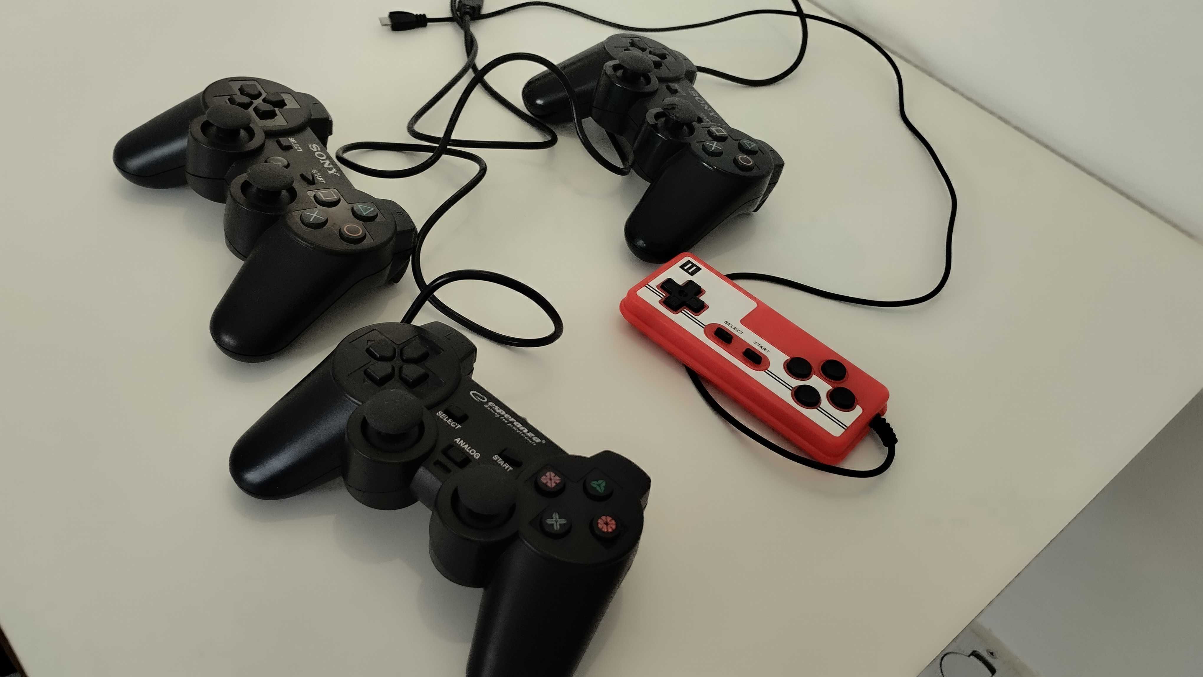 Comandos PlayStation e MINI USB