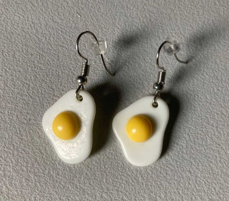 Brincos Ovos Estrelados