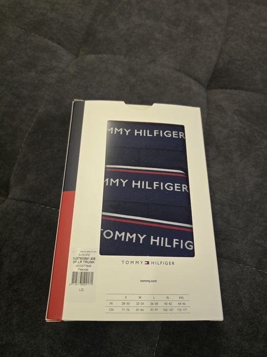 NOWE nieużywane bokserki Tommy Hilfiger granatowe L