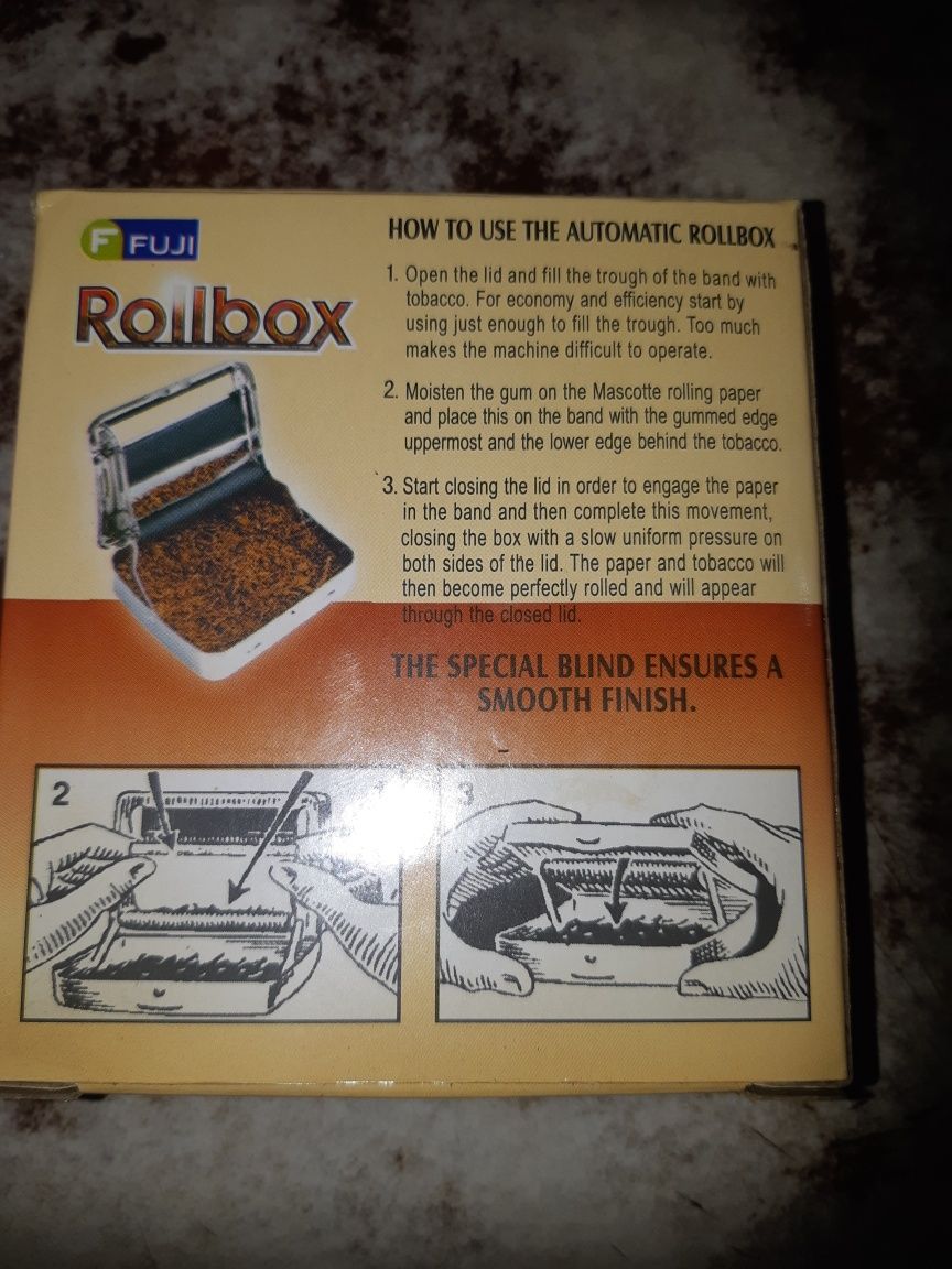 Машинка Rollbox новая