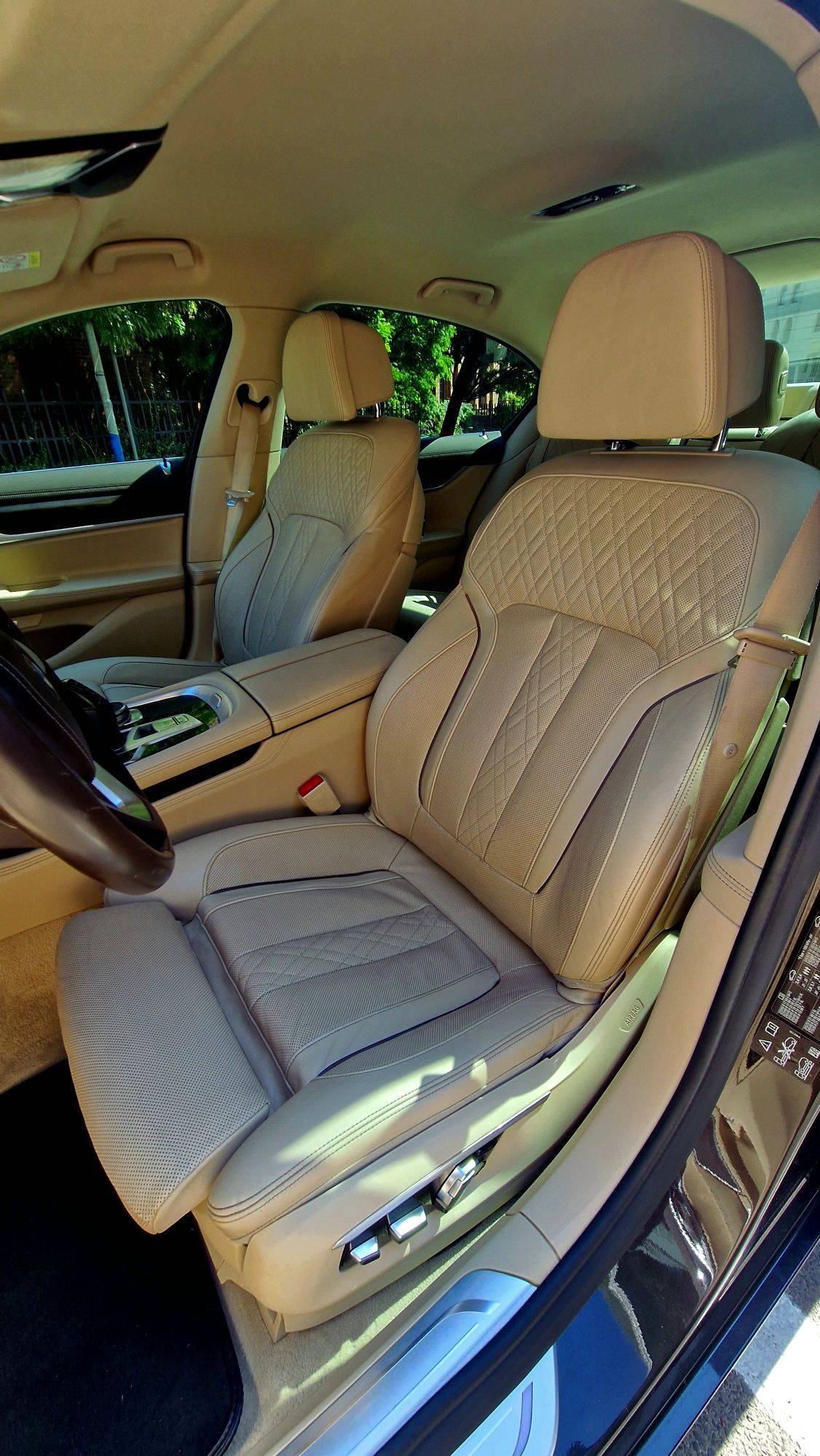 Bmw 740xd wynajem limuzyna wypożyczalnia aut premium luksusowych