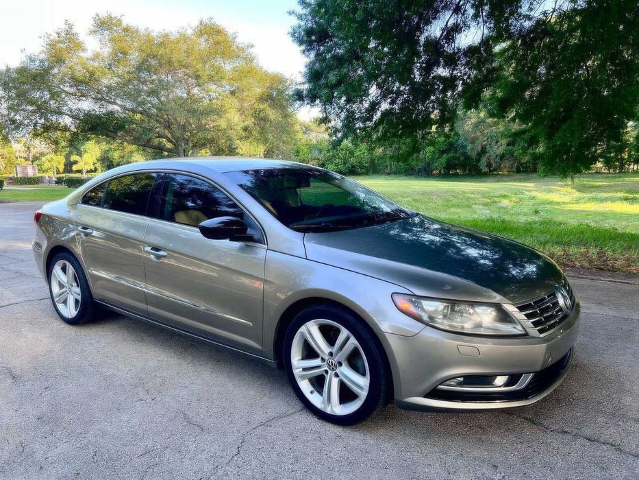 Volkswagen CC      2013