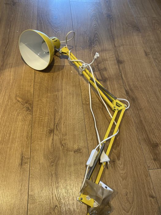Lampka na biurko Ikea