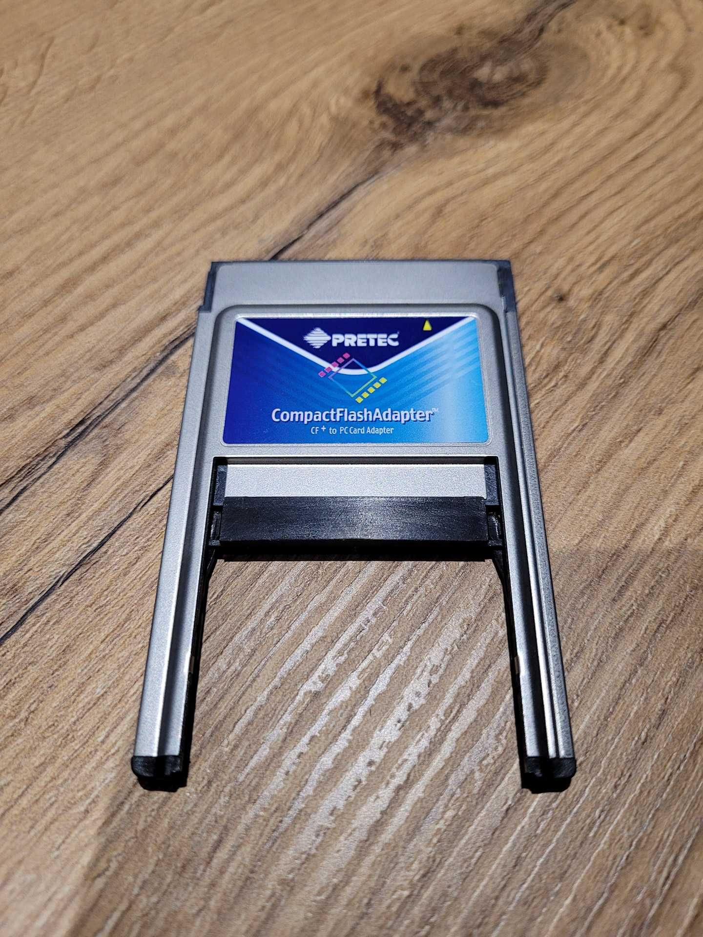 Adapter z CF/CompactFlash na PCMCIA firmy Pretec (CF26850GA5C)