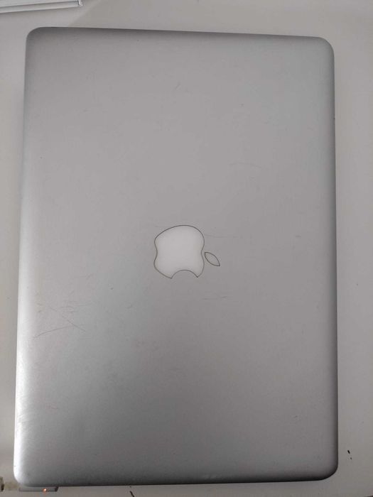 Vendo MacBook Pro Versao 11.7.10