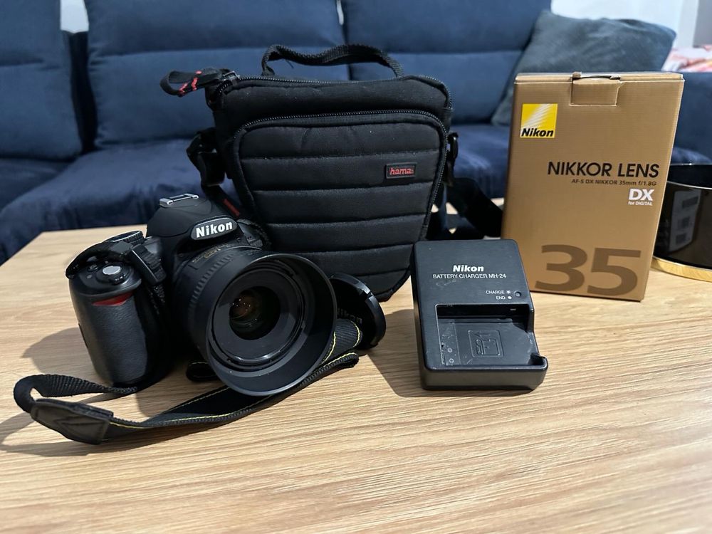 Nikon D3100 plus obiektyw Nikkor 35