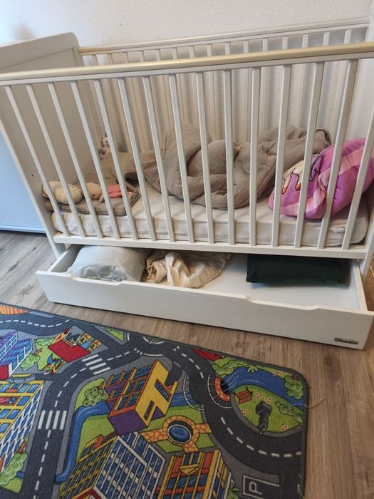 Porządne łóżeczko dla dziecka firmy Woodies