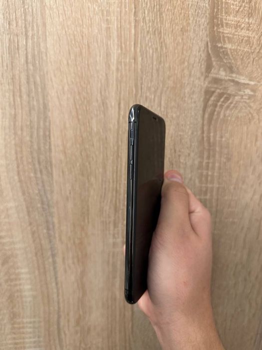 Iphone Xs, 256 гб, неверлок, 99% акб в хорошем состоянии