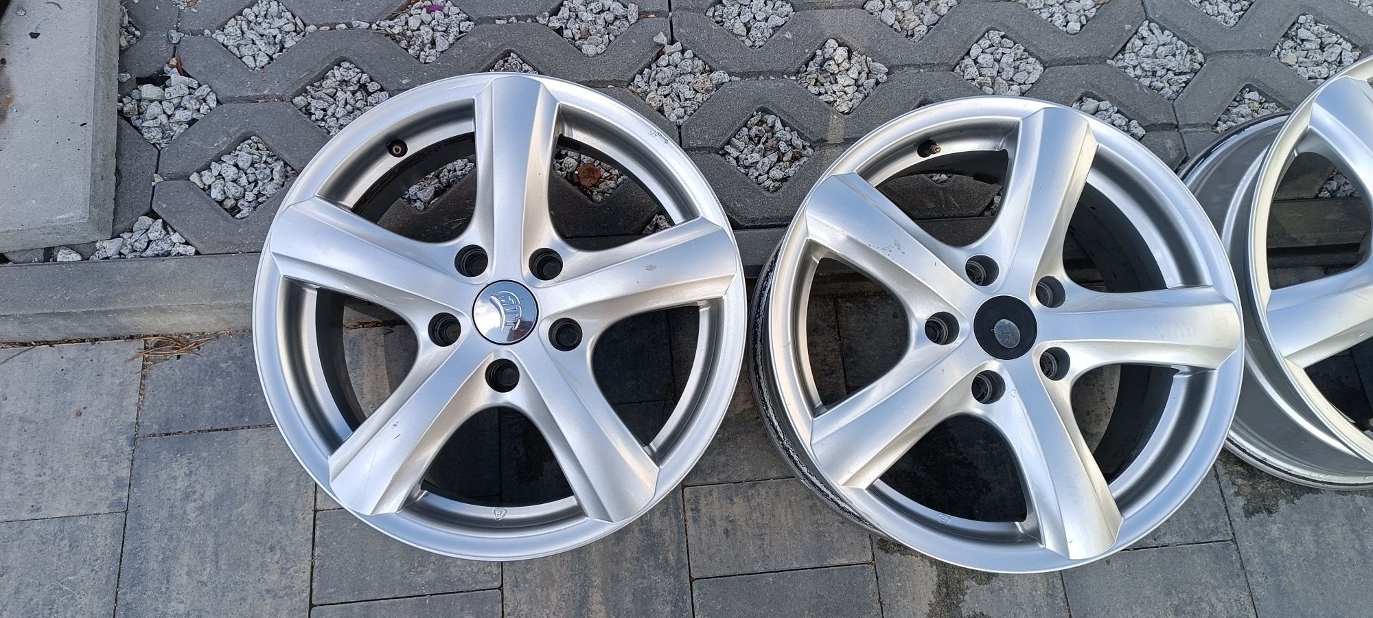Alufelgi 16 cali Hyundai IX35, Kia