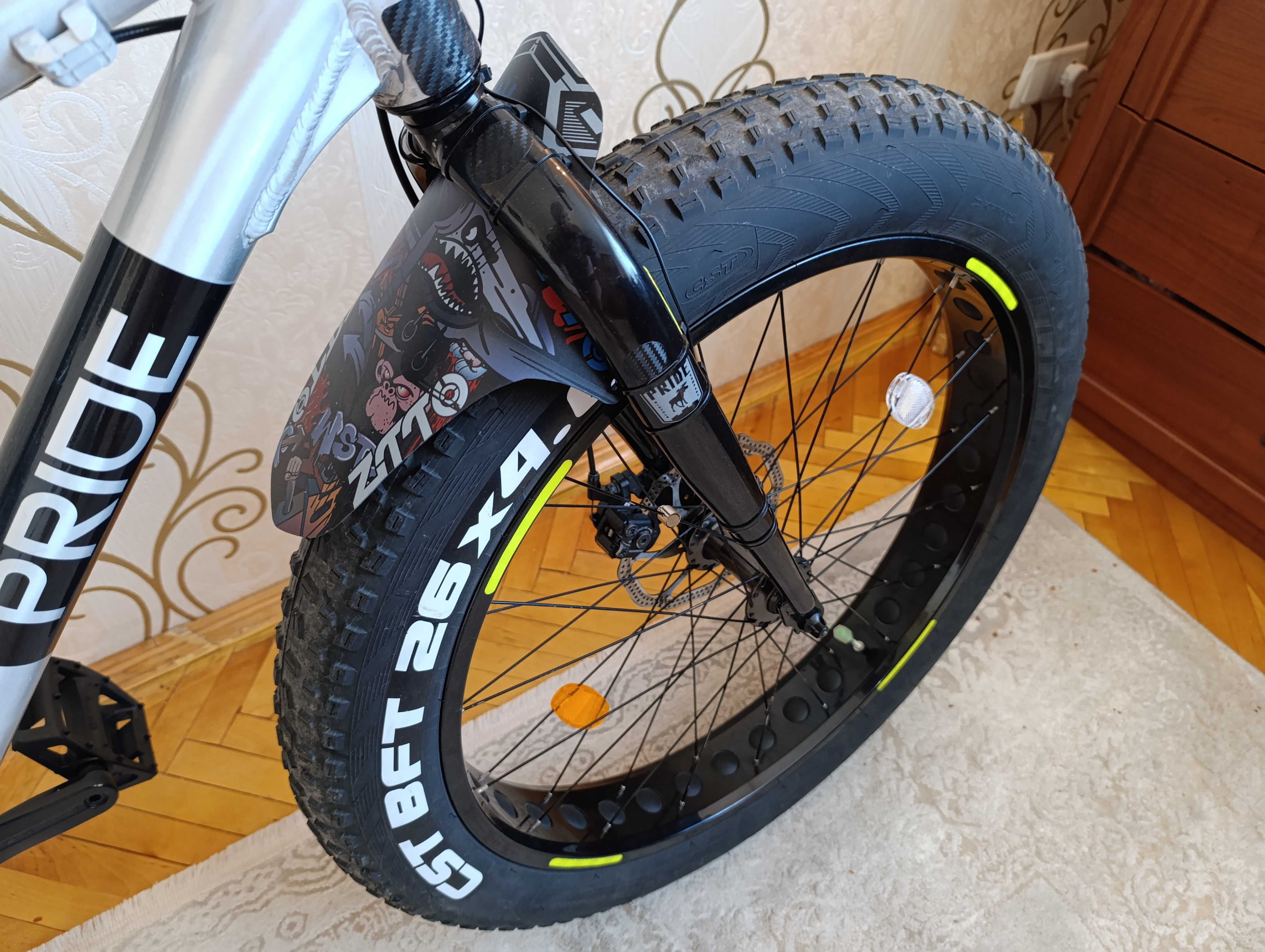 Pride Donut 6.2 SingleSpeed+аксесуари бонусом(тільки Львів та область)
