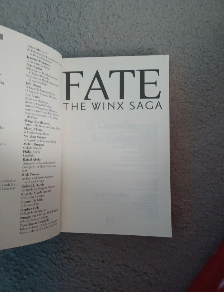 Livro " Fate the winx saga - O Caminho das Fadas "