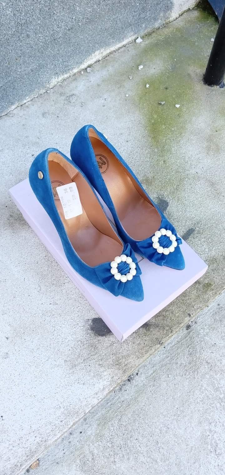Sapatos senhora cerimônia