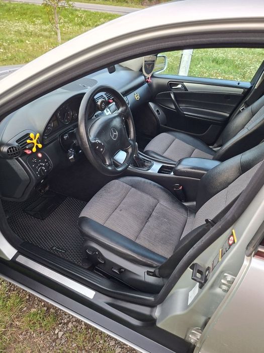 Mercedes Benz W203 C180 Kompressor 1.8 Avangarde