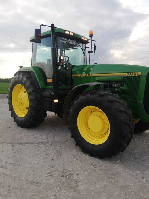 1997 John Deere 8100