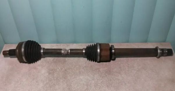 Полуось права Рено гранд сценік 3