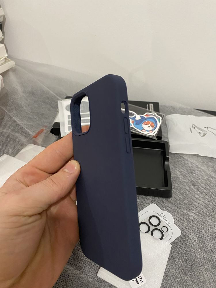 Etui do iphone 12/12 pro, 2 szklła ochronne i 2 ochroniacza obiektywu