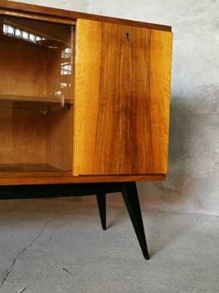 Kredens Komoda VAR Włocławska FM Sideboard Design PRL Orzech dobry sta