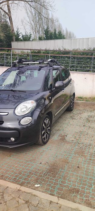 Fiat 500 L   7 lugares