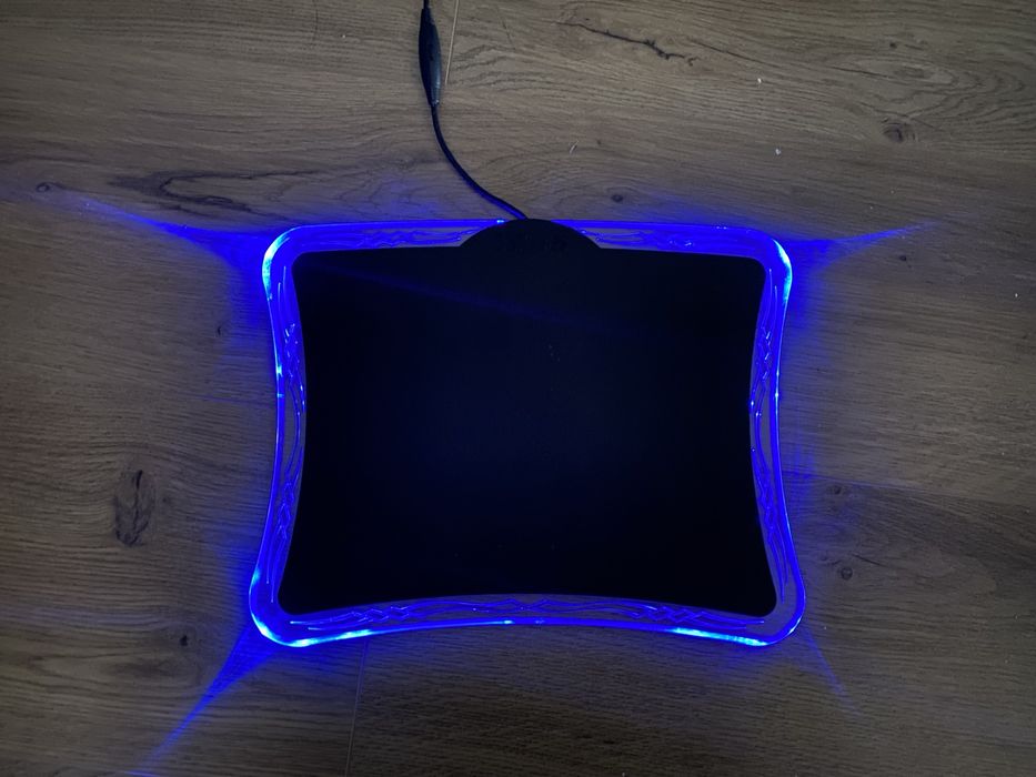 Tapete rato iluminado