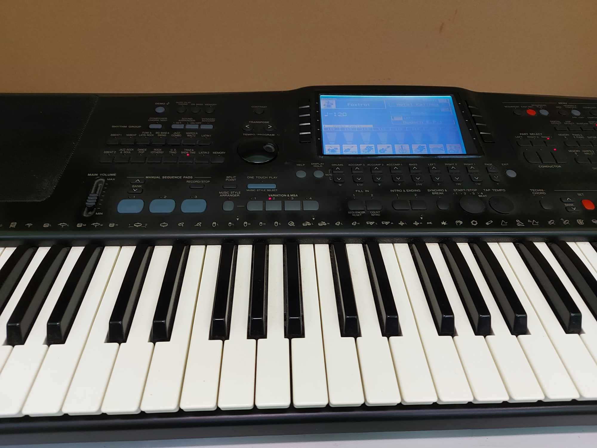 keyboard Technics KN3500