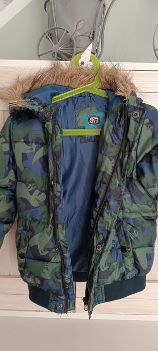 Kurtki zimowe 116/122