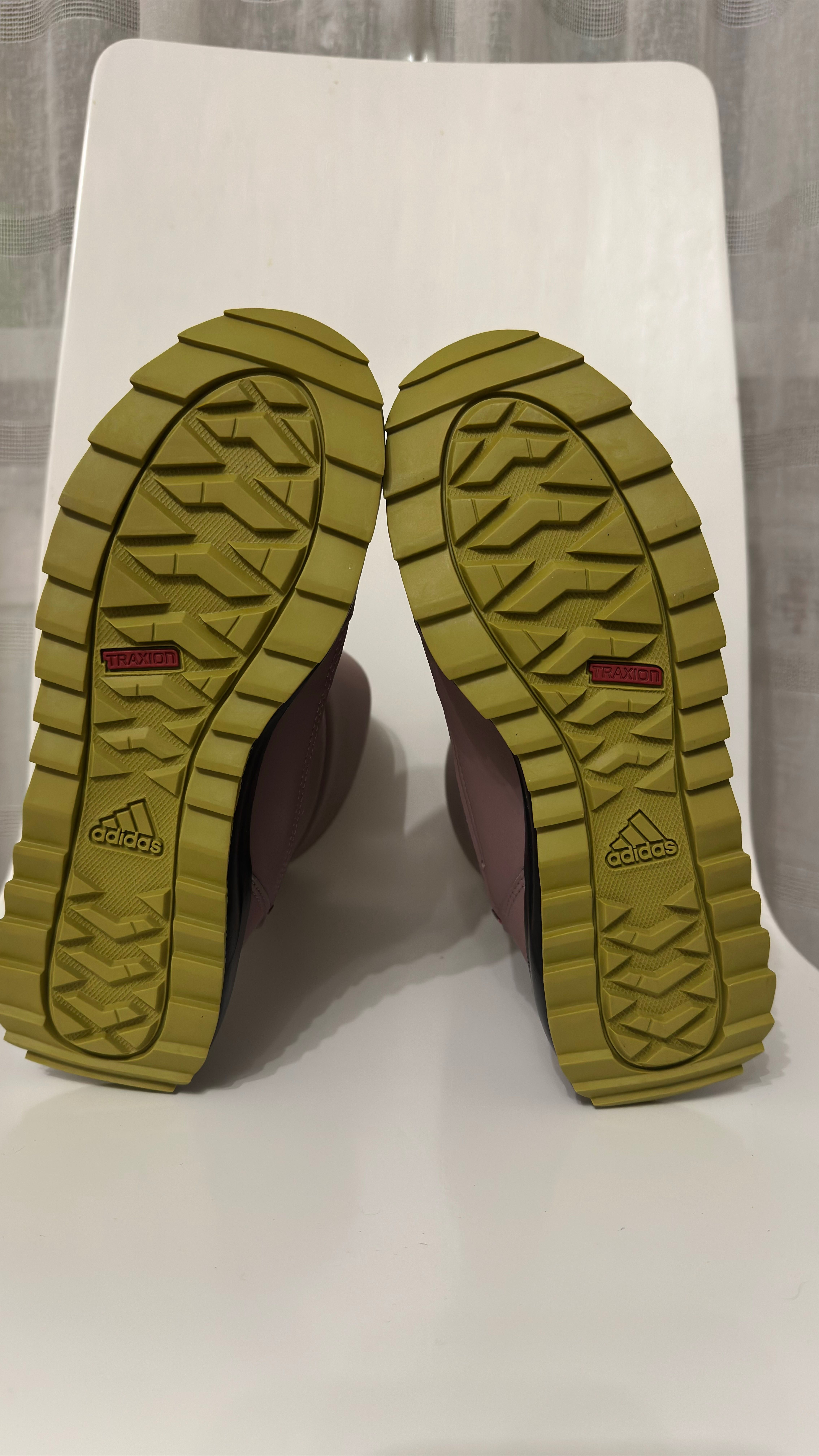 Зимові дутікі чоботи adidas Terrex gx8687