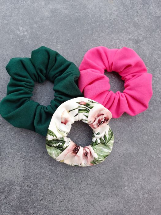 Gumka scrunchie handmade