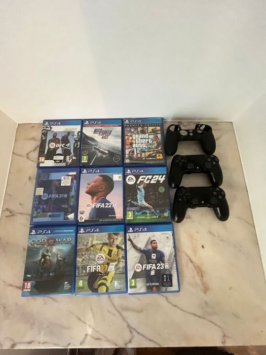 Playstation 4 slim +2 comandos 9 jogos + fortnite instalado
