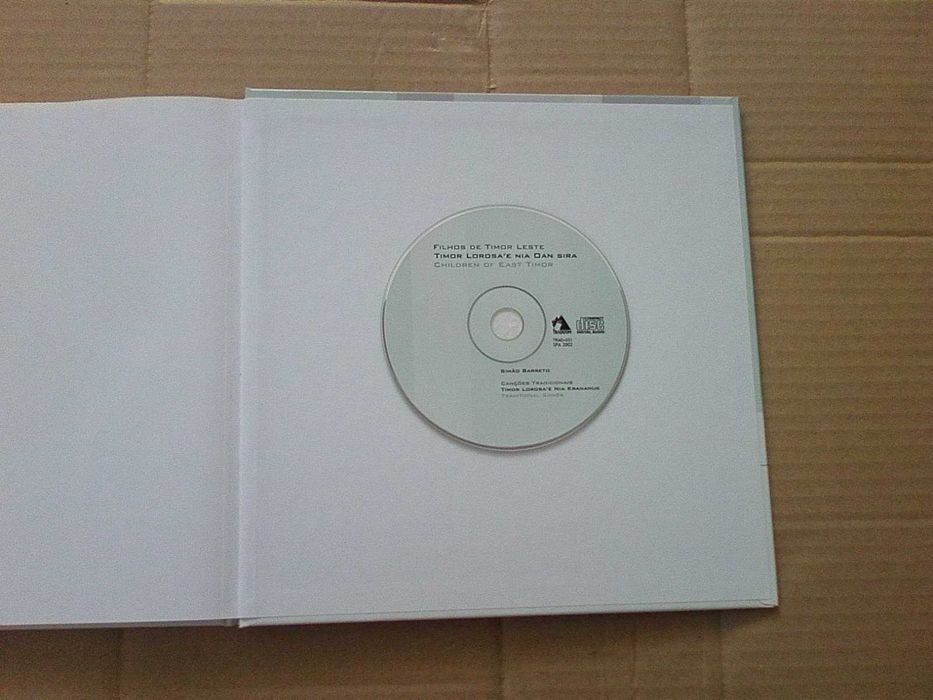 Filhos de Timor Leste - Livro + CD