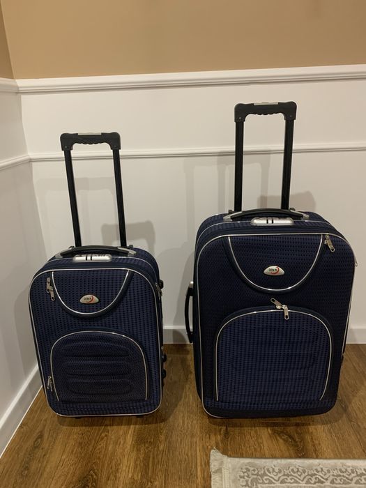 Сумки, валізи дорожні  на колесах