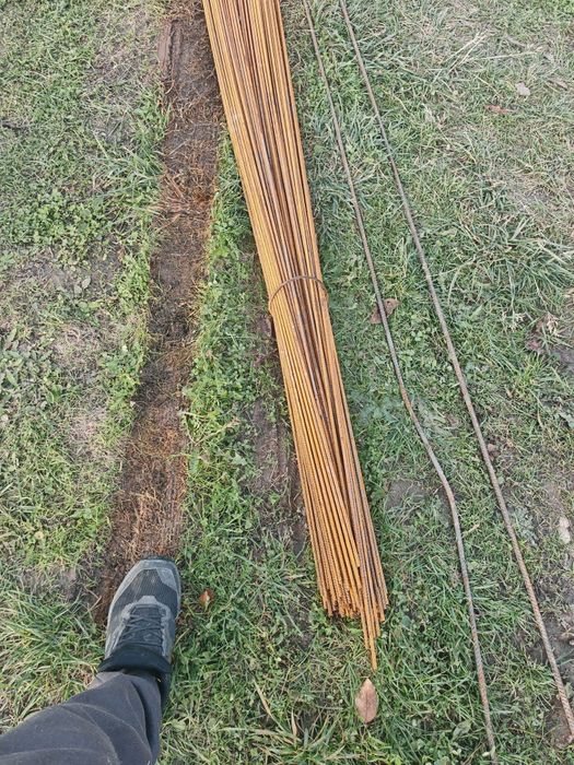 Pręt zbrojeniowy fi6 żebrowany po 6m stal 152 szt. Ok. 220kg