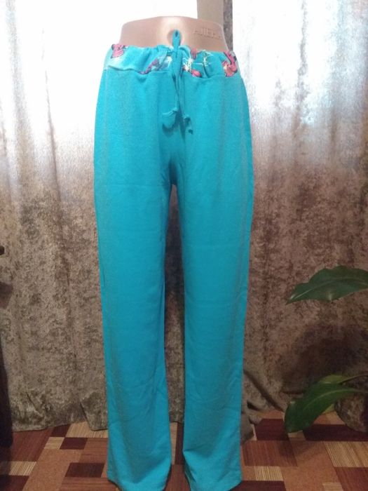 Костюм спортивный женский