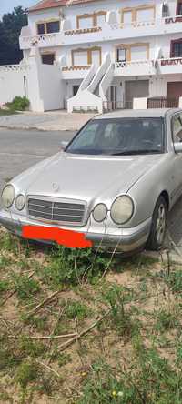 Mercedes E200 gasolina