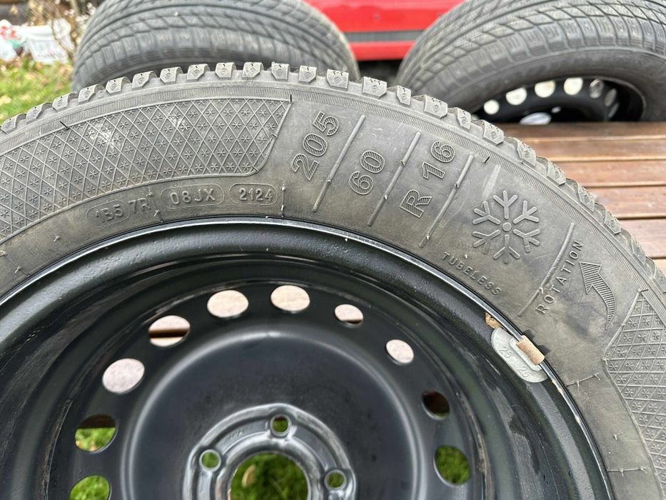 Koła z oponami zimowe