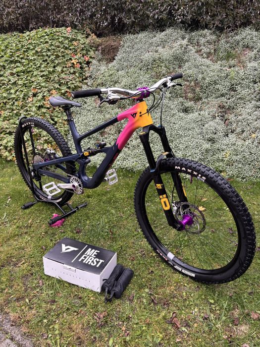 Yt jeffsy uncaged 14 XL title ohlins i9