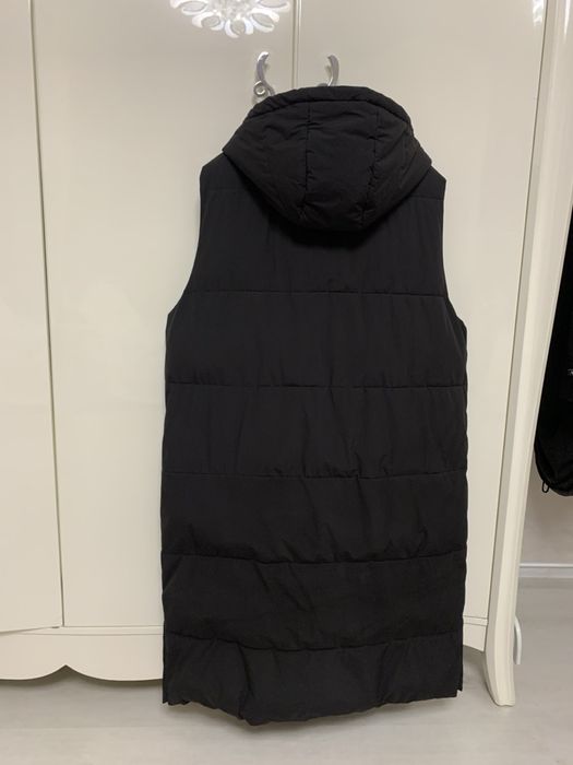 Calvin Klein 50-56 розміру жилетка пуховик чорний пальто куртка довга
