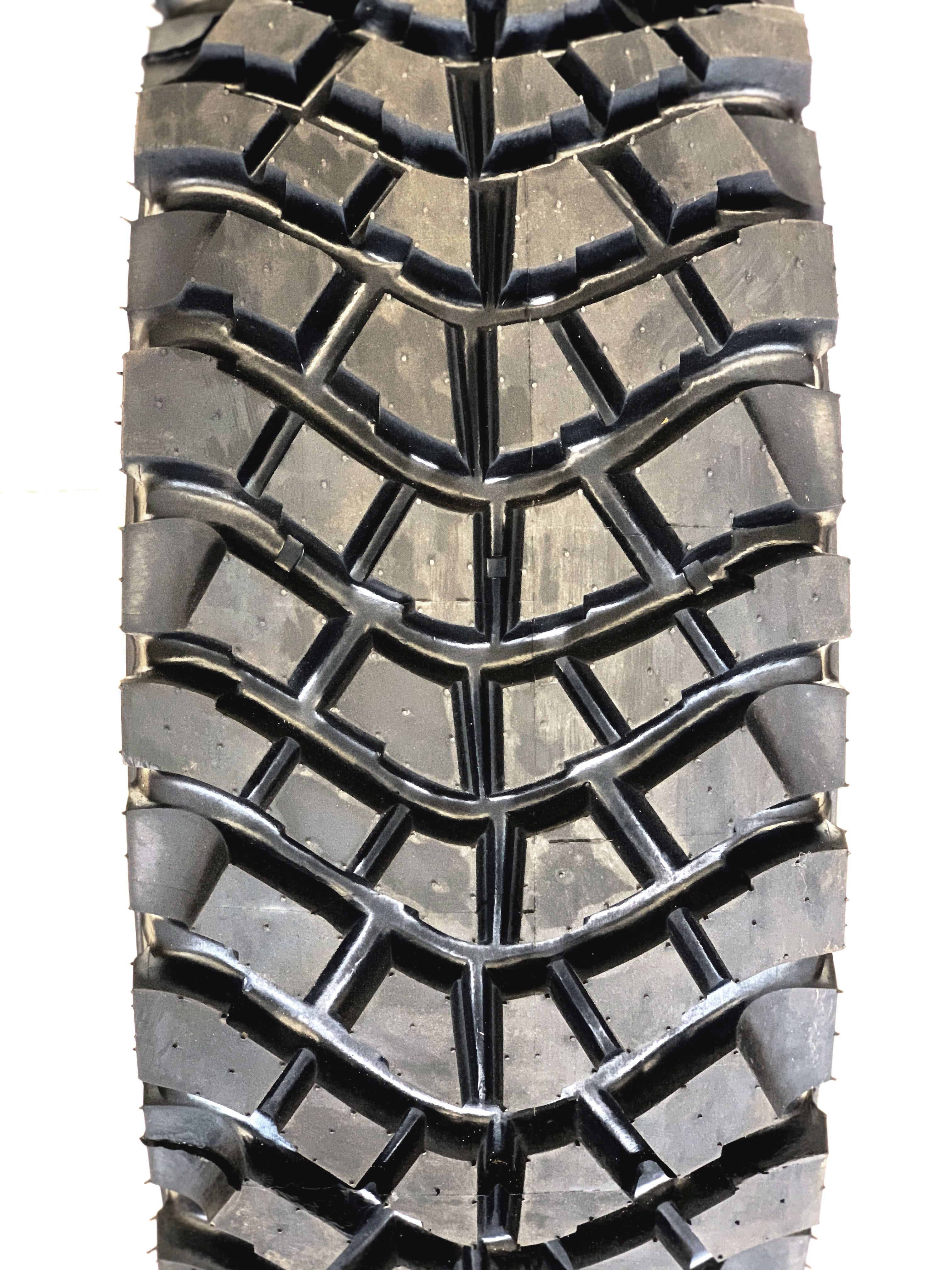 Шини болотні 235/60 R16 резина грязьова 4x4 M/T Trakker Gal-GUM ITALY