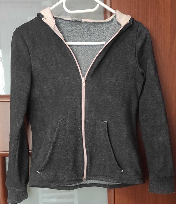Bluza dla dziewczynki na 9-10 lat