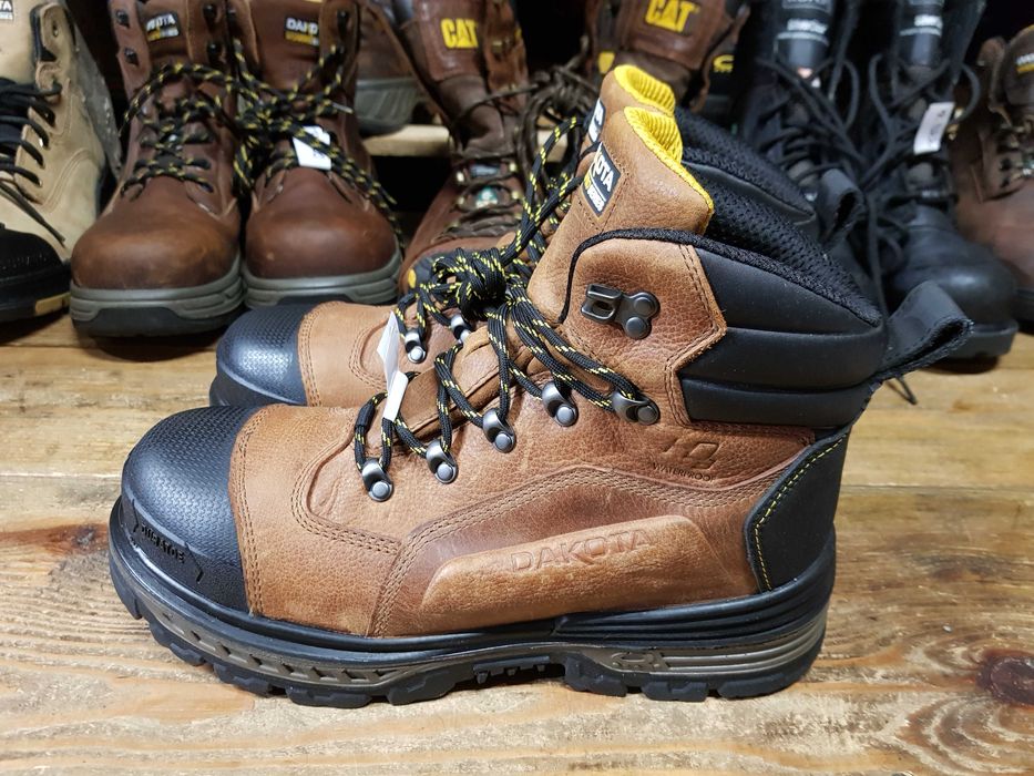 Buty robocze DAKOTA rozm 44 wkł 29 cm S3