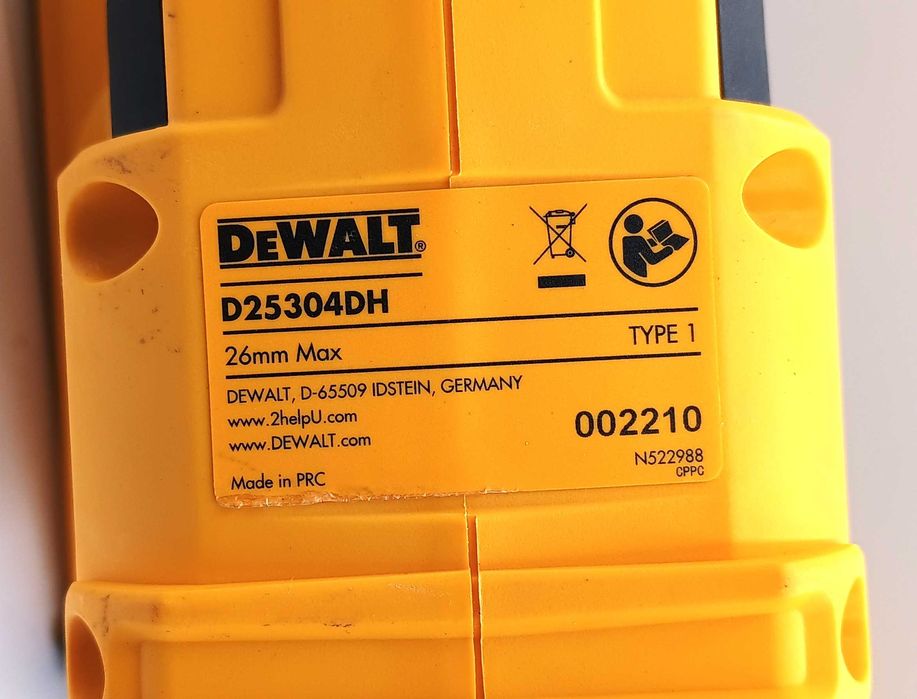 Młotowiertarka DEWALT D25333 + Odsysacz pyłu
