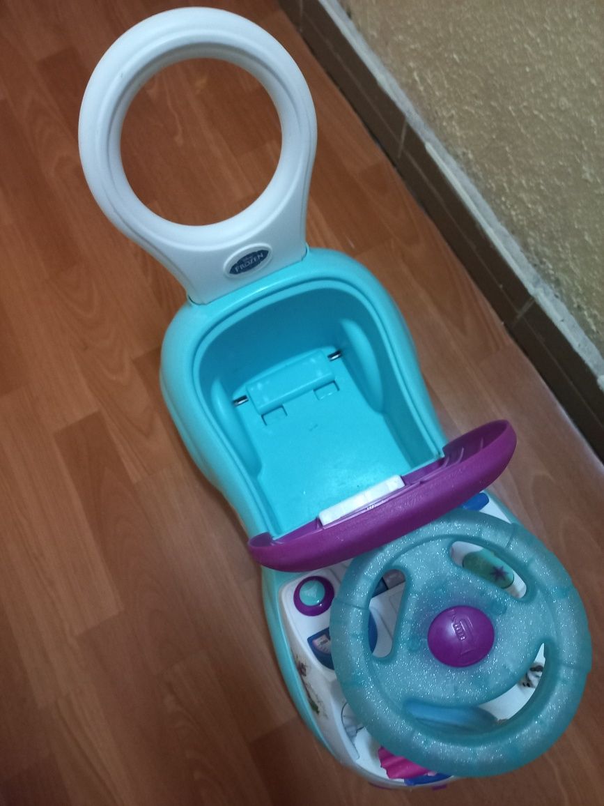 Машинка - толокар із музикальним супроводом Fisher Price