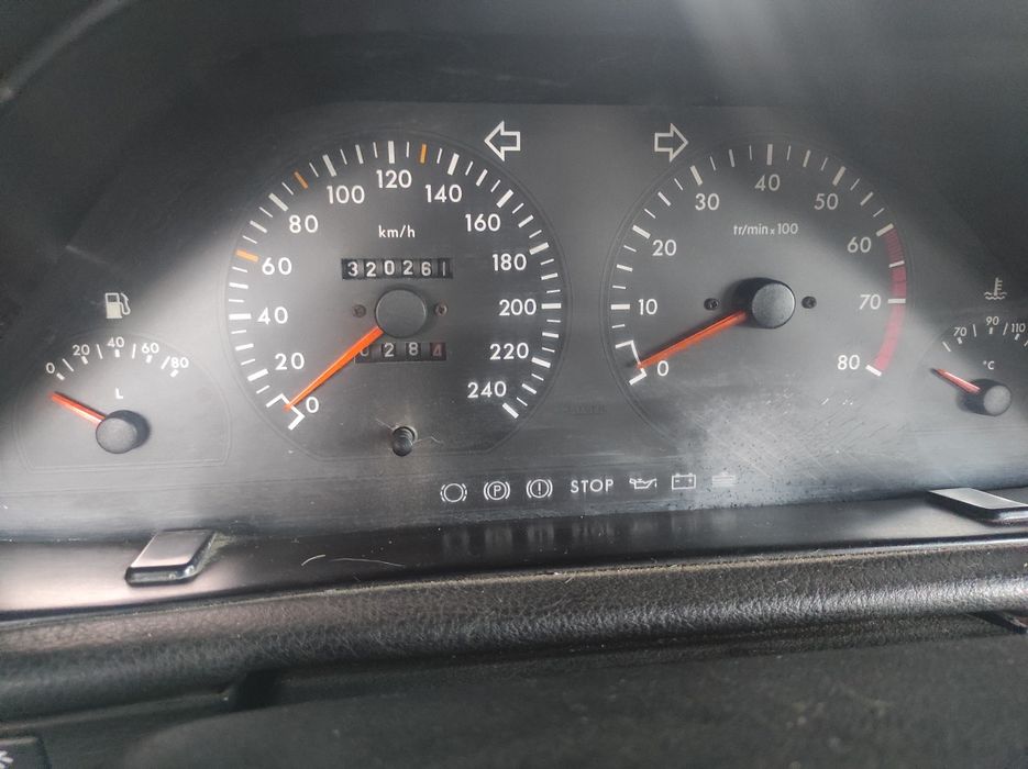 Пежо  605 2.0 бензин 1991 г.